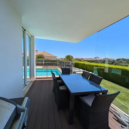 Villa White *
